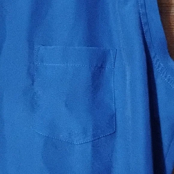 Size Medium Tank - Picture 4 of 4